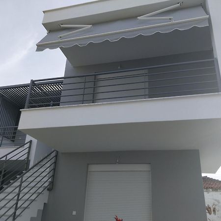 Apartament Athina Ofrínion Zewnętrze zdjęcie
